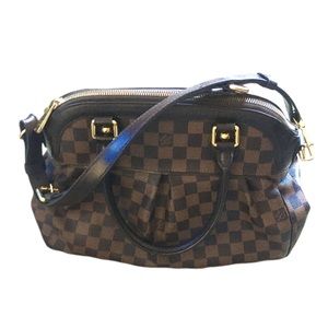100% Authentic Louis Vuitton Trevi Pre-loved PM